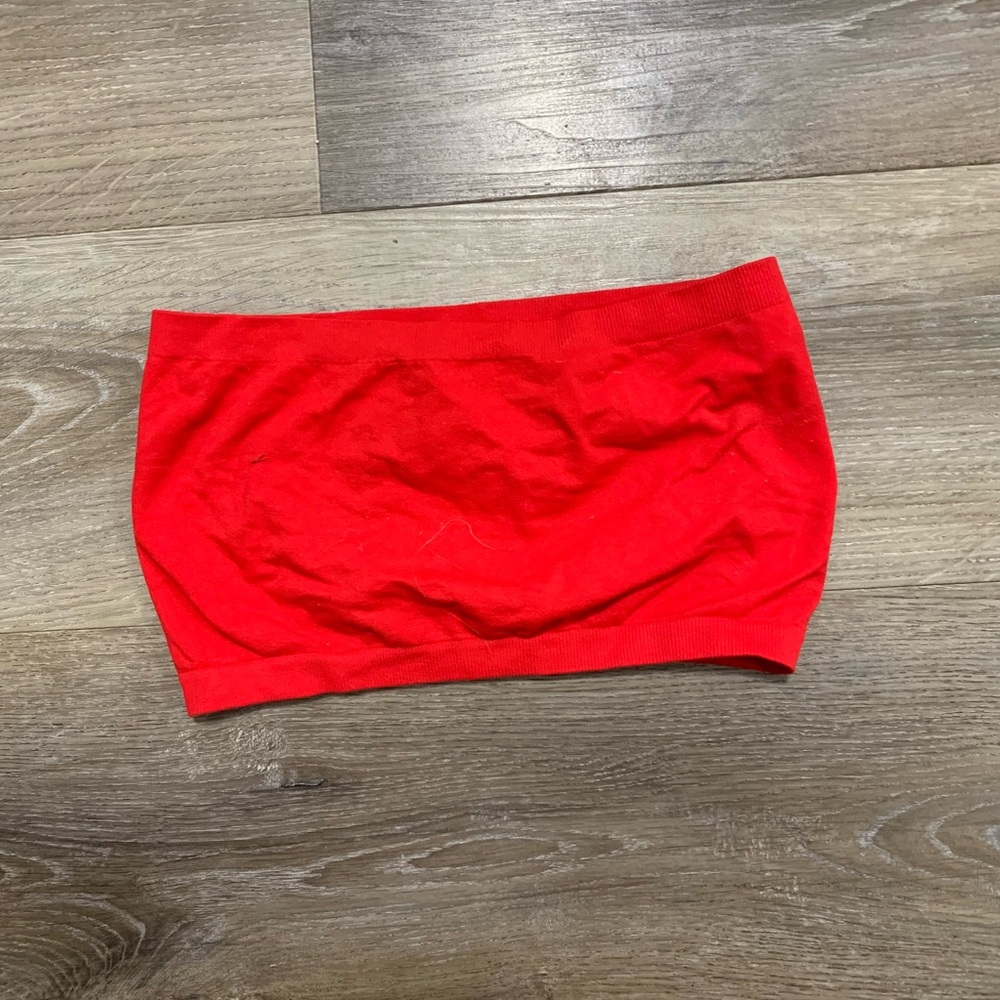 Red Bandeau